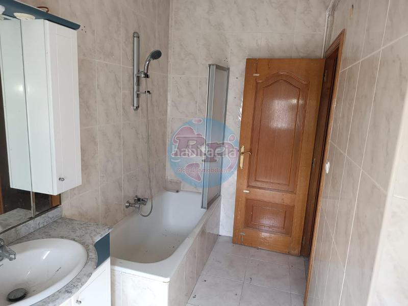 Foto 1874e9d1-1e9c-41b1-ab22-a83977967c0f. Etagenwohnung in Flores de Sil - La Placa Ponferrada