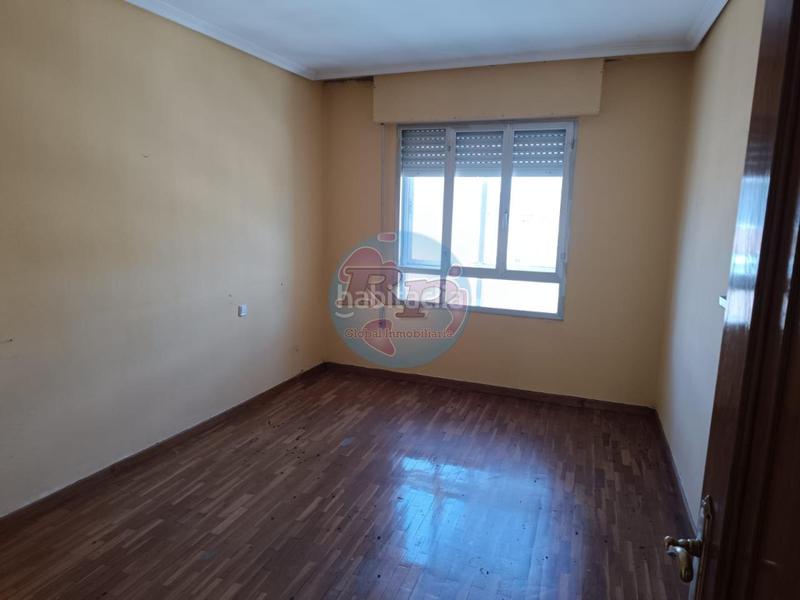 Foto 4de69088-2a32-4642-af22-ad05d885cf8c. Etagenwohnung in Flores de Sil - La Placa Ponferrada