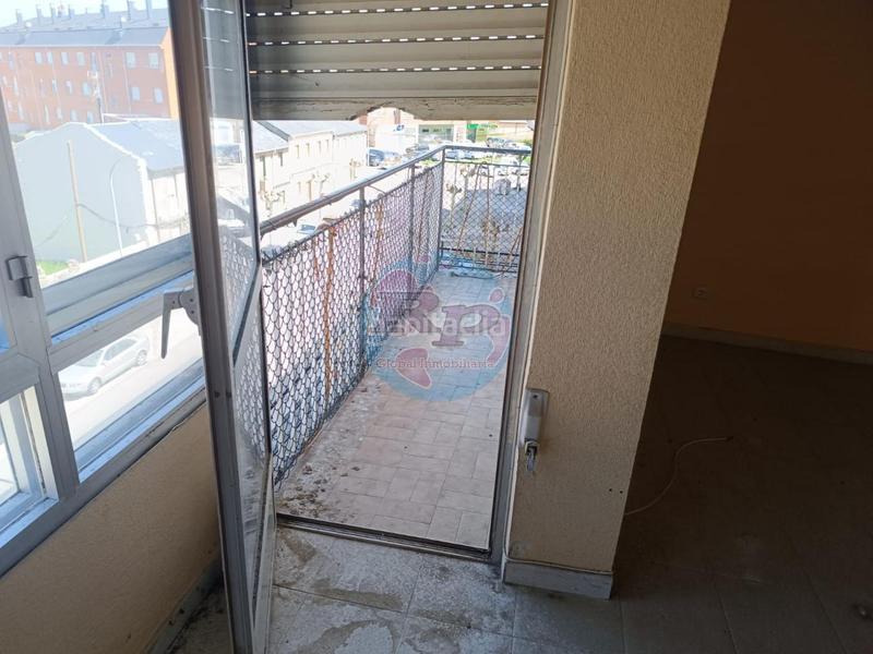 Foto b4f9c260-9023-49f0-8f04-da16954bee0c. Etagenwohnung in Flores de Sil - La Placa Ponferrada
