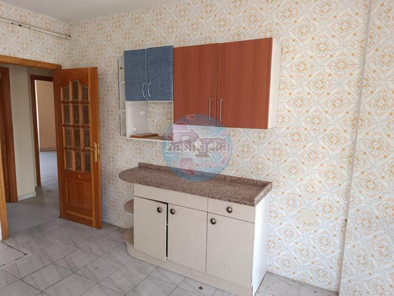 Foto ec082537-5df4-4646-999c-e324f57d24c5. Etagenwohnung in Flores de Sil - La Placa Ponferrada