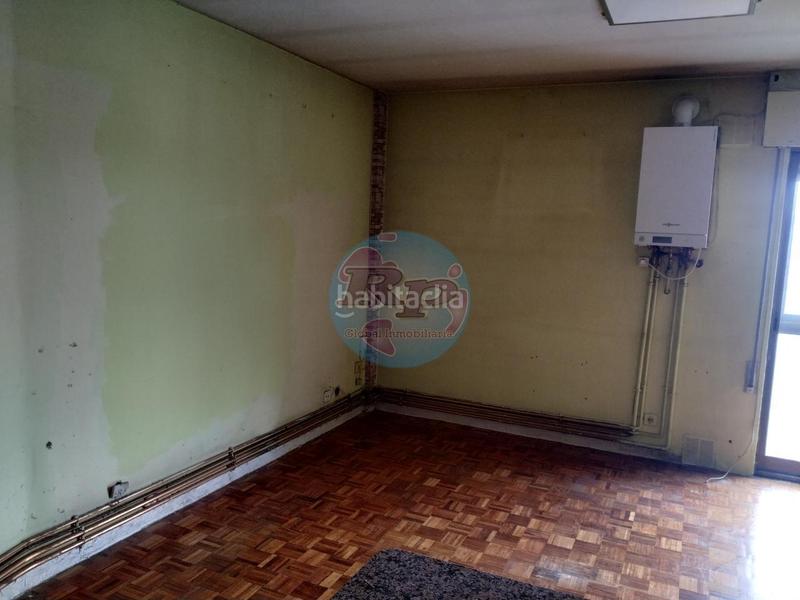 Foto b143f6d5-08ea-44a0-8224-32cadc27d47f. Appartamento con riscaldamento parcheggio in Armunia León