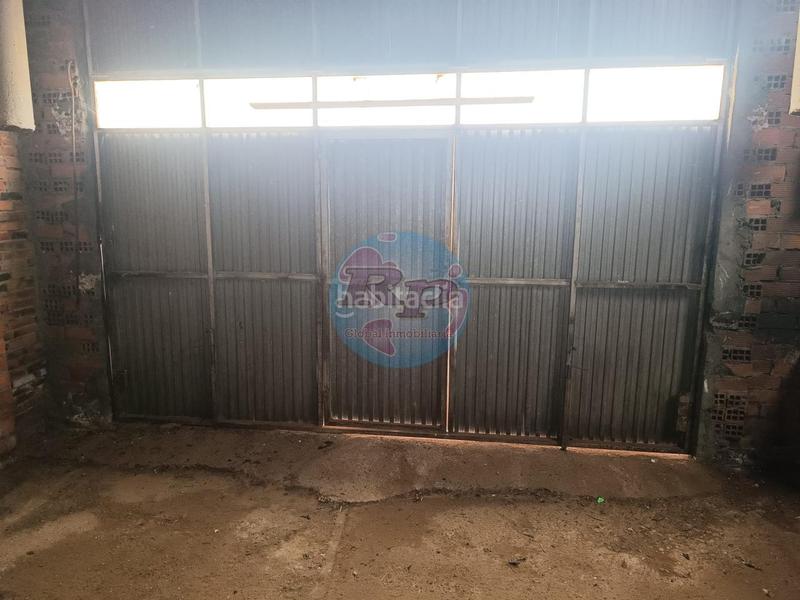 Foto 9155c0b7-f8cd-44da-8fd2-8c3bd4fd411b. Nave industrial en Zotes del Páramo