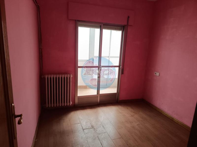 Foto 7b8a7aa8-5d9b-477d-9e78-8b0e842c71d4. Appartement avec chauffage dans Centro Ponferrada