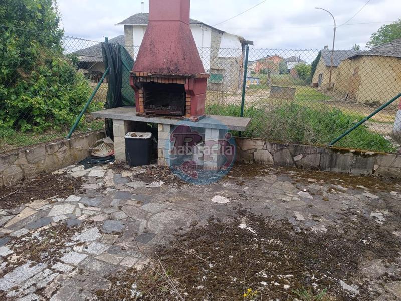 Foto c25875d0-8703-4ec3-a5f5-0b6e777de154. House in Camponaraya