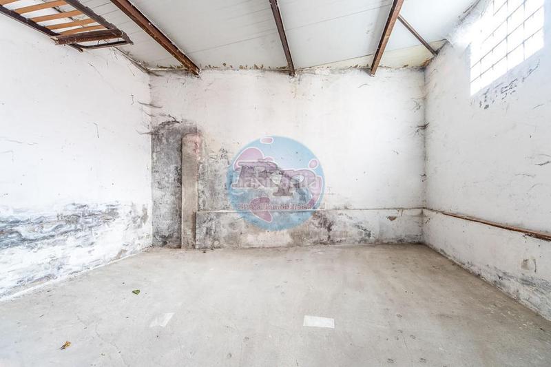 Foto 519b91ae-7902-476b-af2f-36487dcae3fe. Local comercial a Crucero León