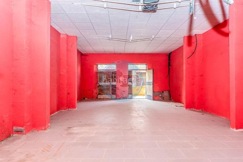 Foto bfb68d91-f7fa-4e13-a272-f53a636eab8b. Locale commerciale in Crucero León