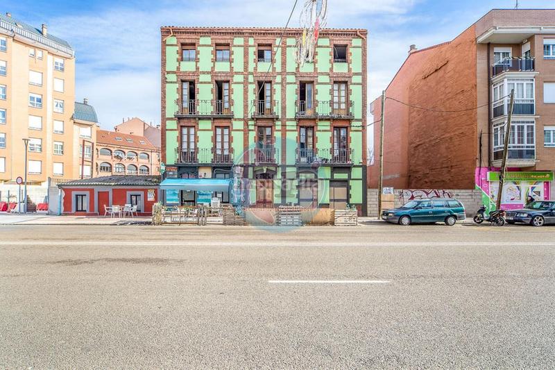 Foto c54b2714-801b-4c55-b60f-c9e308688fb3. Locale commerciale in Crucero León