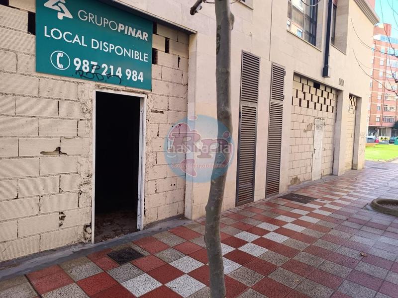 Foto 8bb889e9-ccb6-4b5d-ab50-446927606ce9. Locale commerciale in San Claudio - La Chantría León