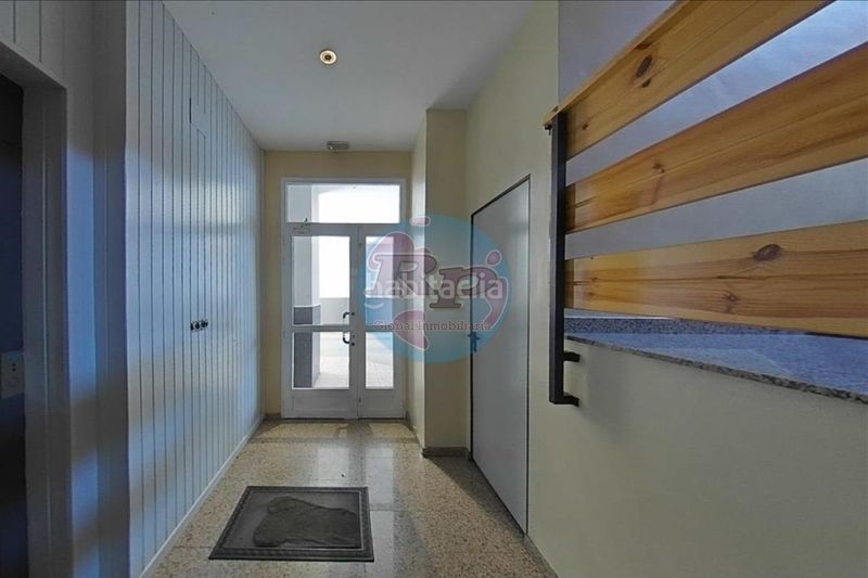 Foto 2561b851-2b97-4aa8-9bf1-e106c7ccef1c. Apartament amb calefacció aparcament a Bembibre