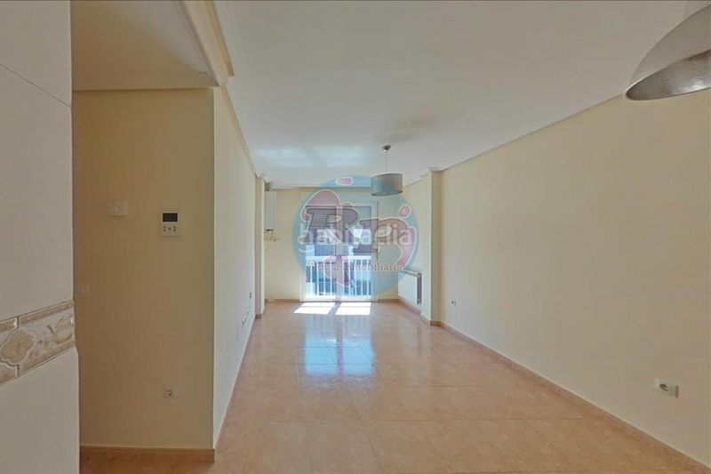 Foto 531289a9-3a33-4639-9ac5-767e630874d4. Apartamento en Bembibre