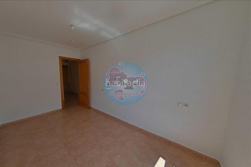 Foto d9fa074b-cc2b-4286-ae09-0feb74619946. Apartamento en Bembibre