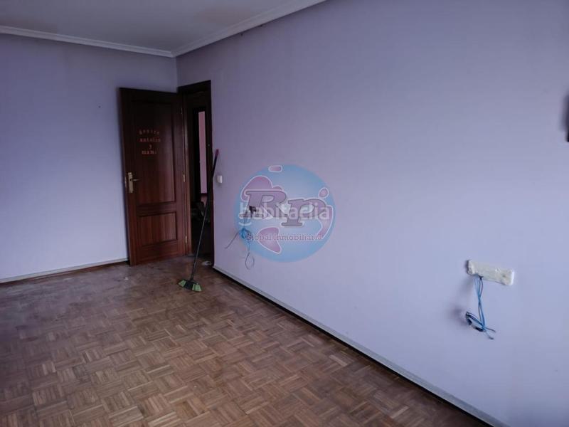 Foto 004aab40-a494-422c-8bef-48b19d40da85. Appartement avec chauffage dans Trobajo del camino