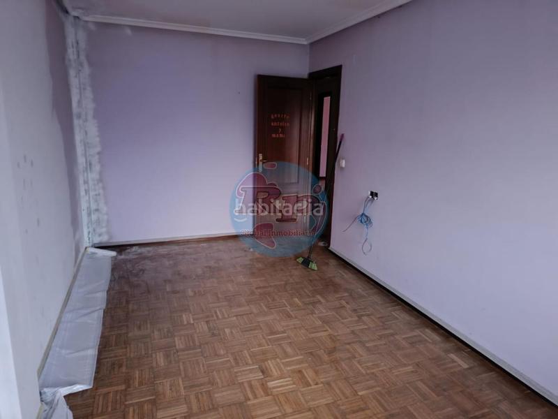 Foto 2e8ff28c-1ea4-4df8-b064-38e5528f47c7. Appartement avec chauffage dans Trobajo del camino