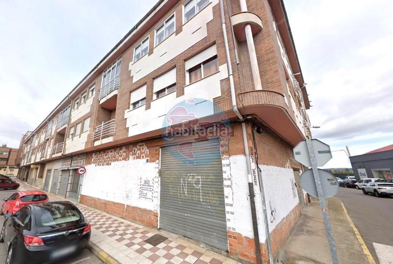 Foto ee51618e-d752-48df-bf41-49b4c4dcb4fc. Locale commerciale in Villaquilambre