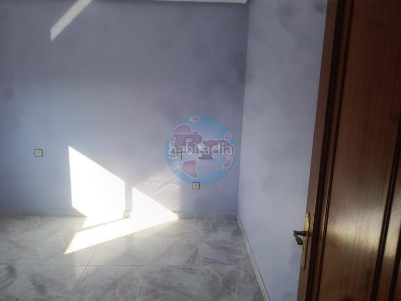 Foto 0def2470-e778-4c1d-a155-fe089e238f18. Casa con riscaldamento parcheggio in Castrillo de Cabrera