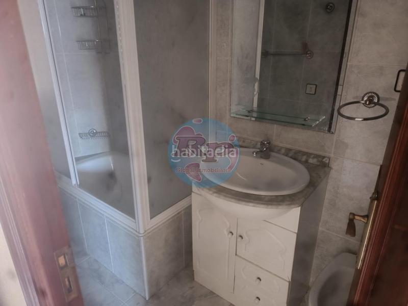 Foto 942c4837-7101-407f-9788-966effec9440. Casa con riscaldamento parcheggio in Castrillo de Cabrera