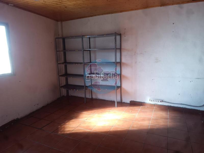 Foto fcb3e06c-bc6c-469f-8edf-96701629be13. Casa con riscaldamento parcheggio in Castrillo de Cabrera