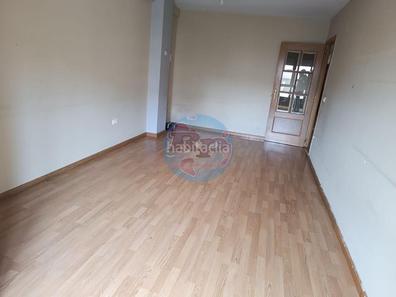 Foto 17b7ae3f-80b9-4e54-9e4b-718638351265. Flat in Trobajo del Cerecedo León