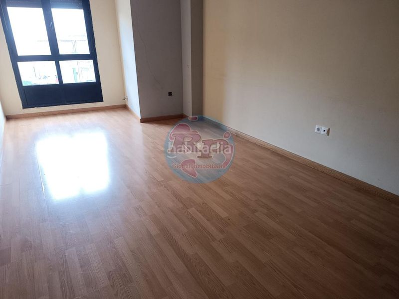 Foto eb601848-6e63-4b8a-a3a3-23b1053c15ac. Flat in Trobajo del Cerecedo León