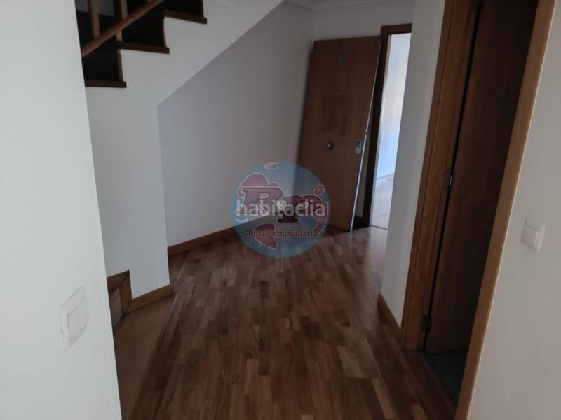 Foto 2e27dd05-0b58-48c1-a339-44158b1b3d5b. Dúplex amb calefacció a Armunia León