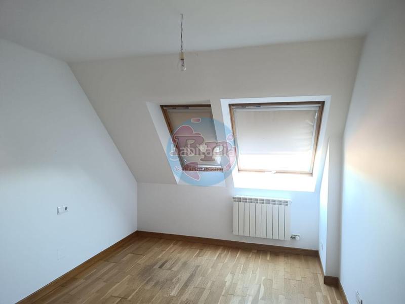 Foto 881fec09-452a-4e6a-a23d-e176bbe1f478. Dúplex amb calefacció a Armunia León