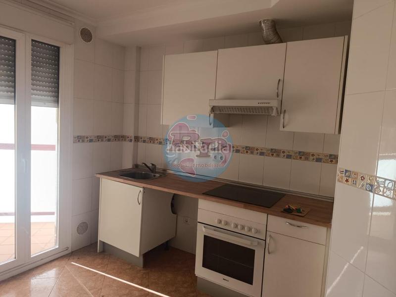 Foto b6dcb375-2d70-47b4-9831-1af6e720f2b9. Dúplex amb calefacció a Armunia León