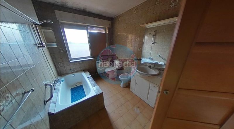 Foto bfb8bcee-d789-4a83-91b2-0922a3cab035. Haus in Valdesamario