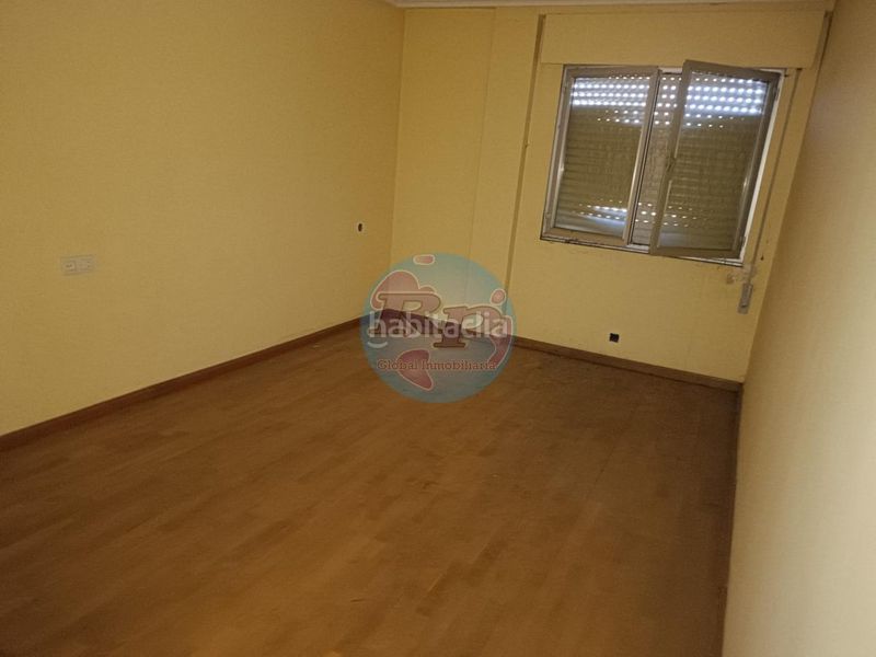 Foto 3f5c6f1f-a085-4c17-a5a2-5432a0ef17fc. Flat in Robla (La)