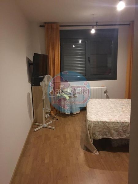 Foto 0f8d1c71-b3ef-42e6-9bdc-6c0b7c0330db. Apartament amb calefacció aparcament a Villaquilambre