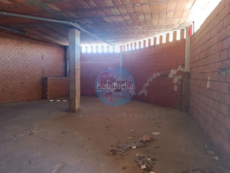 Foto dfae7725-04ba-4c1e-8630-77e4296263b3. Geschäftsraum in Trobajo del camino