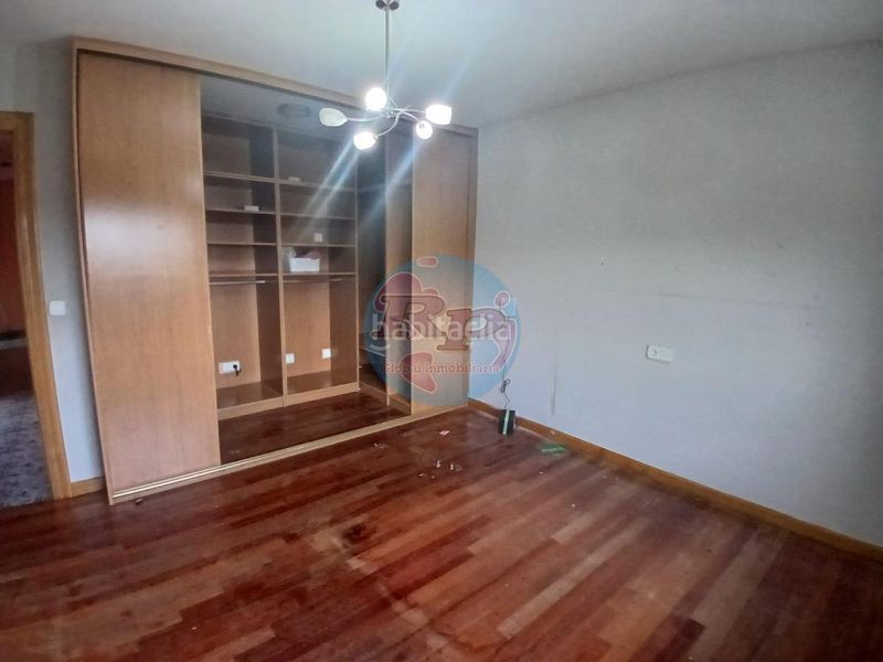 Foto 0294469e-c8da-44c7-8d7c-00d50f6dbf8e. Casa en Carracedelo
