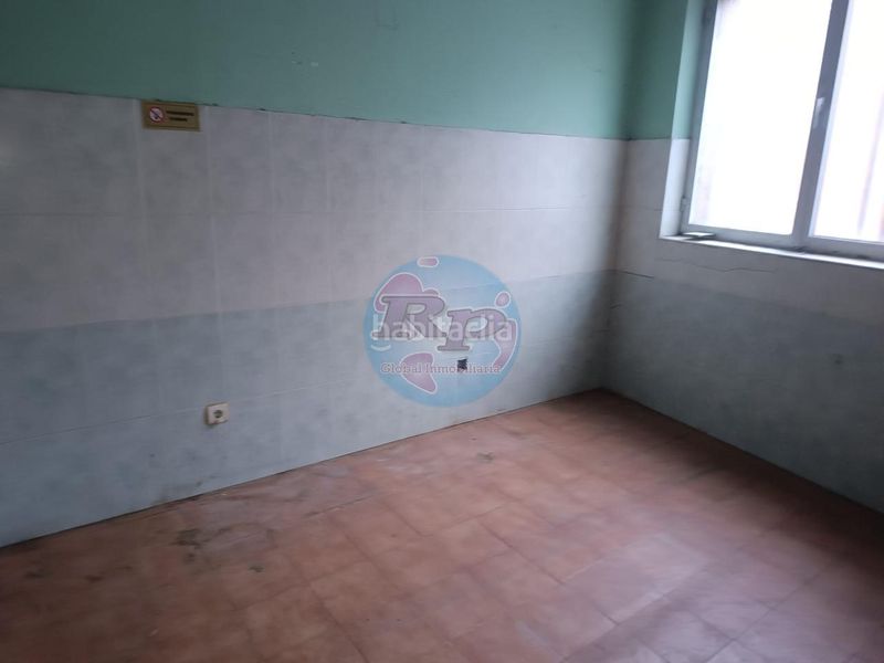 Foto c45976bb-be64-438b-8b43-14a16261bad2. Casa amb calefacció aparcament a Bustillo del Páramo