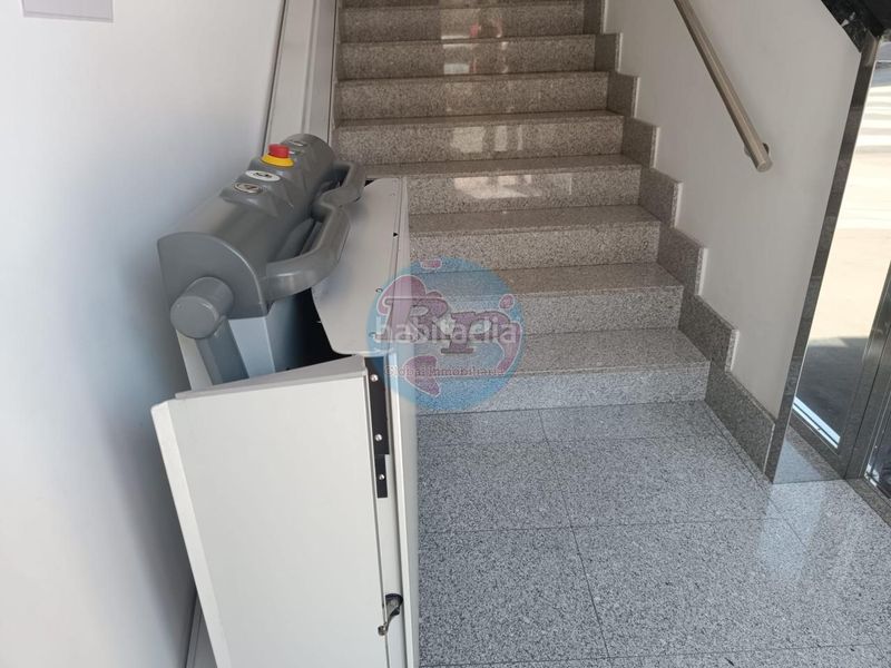 Foto 5fc6ff2b-da4f-4640-a94e-3e3d27c81a8d. Apartament a San Claudio - La Chantría León