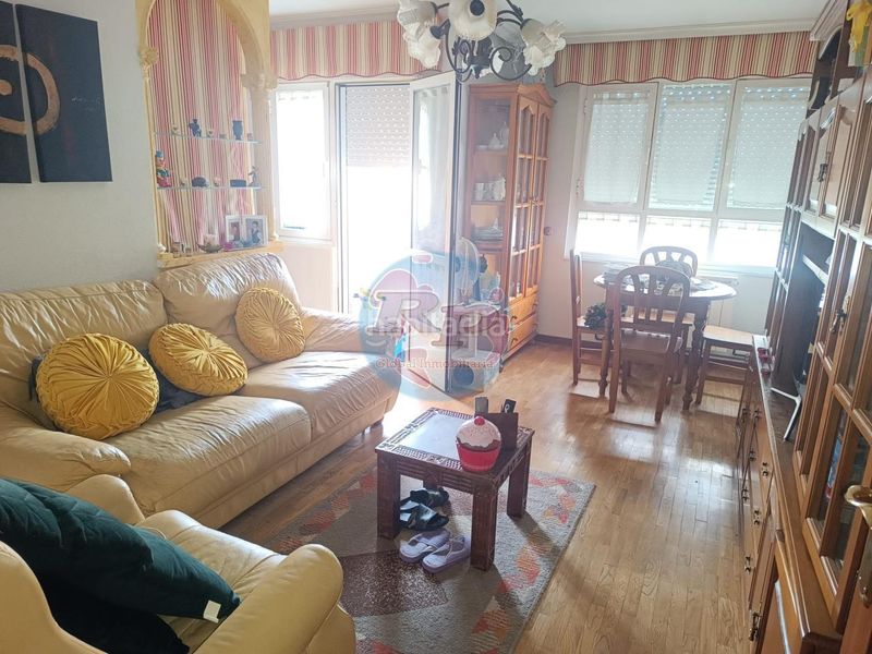 Foto 07577c01-db6f-4b07-8aab-046acc8bc4e0. Apartamento en Bañeza (La)