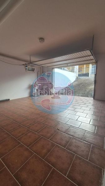 Foto 52317337-e066-4359-86de-b9039fdb9c21. Chalet en Soto y Amío