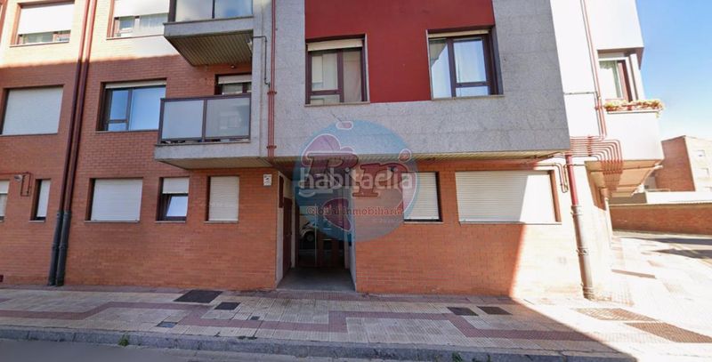 Foto 1b419b59-228d-4e9a-8ecc-cd902b8bf90b. Piso en Armunia León