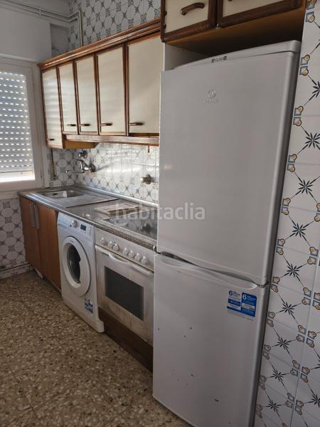 Foto 24a53e7c-405c-4155-80c5-d57c50c87fcb. Flat with heating in Cortes