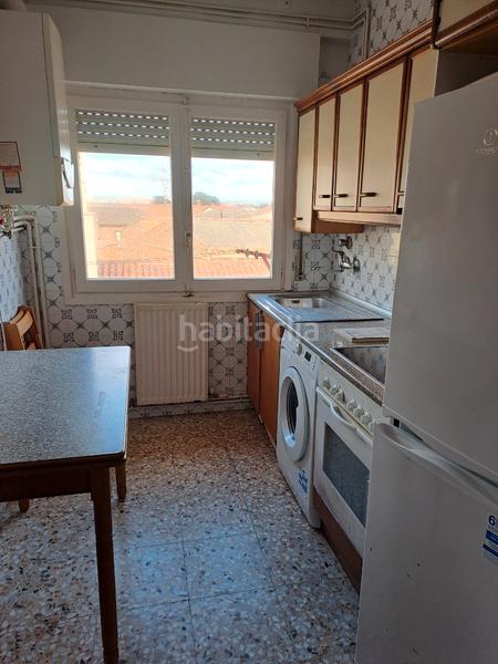 Foto 3dd68c20-77af-4e81-a1c9-fd834d2301a4. Flat with heating in Cortes