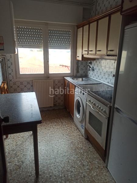 Foto 55c920e2-6f25-4169-a51b-4d6787561eb6. Flat with heating in Cortes
