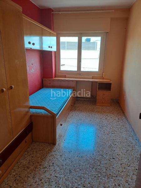 Foto 84384283-334d-44b6-b7a1-39ef7aa63653. Flat with heating in Cortes