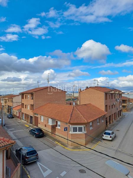 Foto c84a2180-4524-4068-9af6-420e198755cc. Flat with heating in Cortes