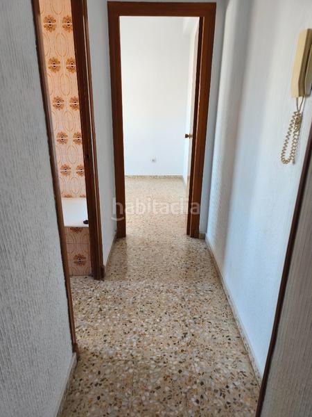 Foto cc88a674-547d-4866-a1d0-0734b5964b93. Flat with heating in Cortes