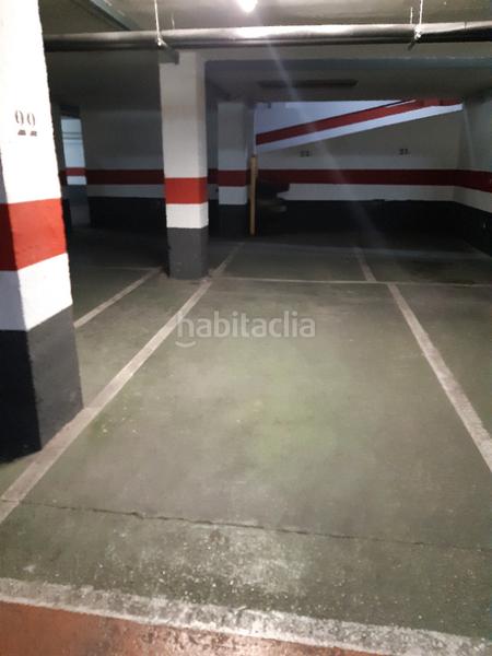 Foto a3665b5e-bc02-46e9-90e7-f96862f7ad46. Parking coche en calle de luis del valle 10 zona universidad en Zaragoza