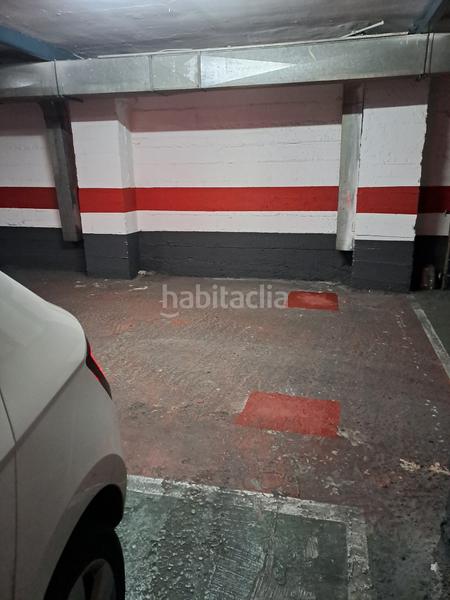 Foto b23687fa-e0d7-4651-bf61-91f30ff6a1e8. Parking coche en calle de luis del valle 10 zona universidad en Zaragoza