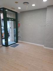 Local commercial en Calle de ainzn 5. Local junto pablo gargallo