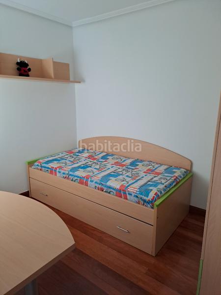 Foto 87efa9f9-9f73-4878-b60b-76903967beb6. Piso en calle de inocencio sardaña 1 junto cuellar en Zaragoza