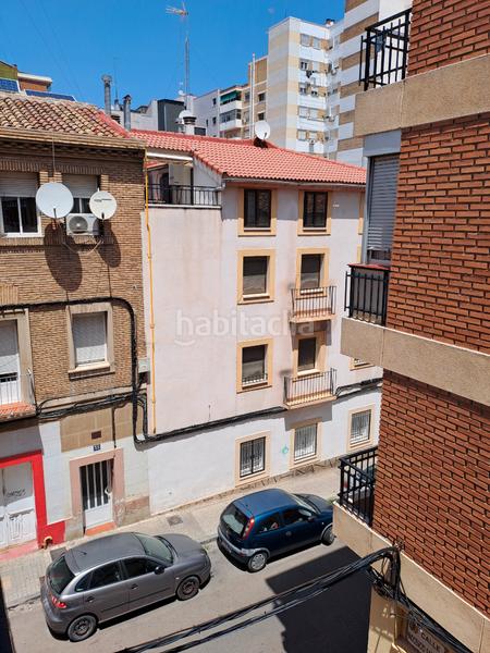Foto bb6f7bda-40f1-49df-a998-2c776805ae2a. Piso en calle de inocencio sardaña 1 junto cuellar en Zaragoza