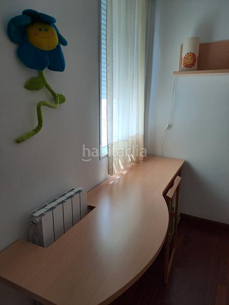 Foto e82b155d-d522-4091-8532-0c987417a273. Piso en calle de inocencio sardaña 1 junto cuellar en Zaragoza