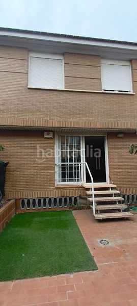 Foto 8c70442c-11b5-416d-8284-e71e2b0afb59. Casa a schiera in calle de florencio perera larrosa 7 in Zaragoza