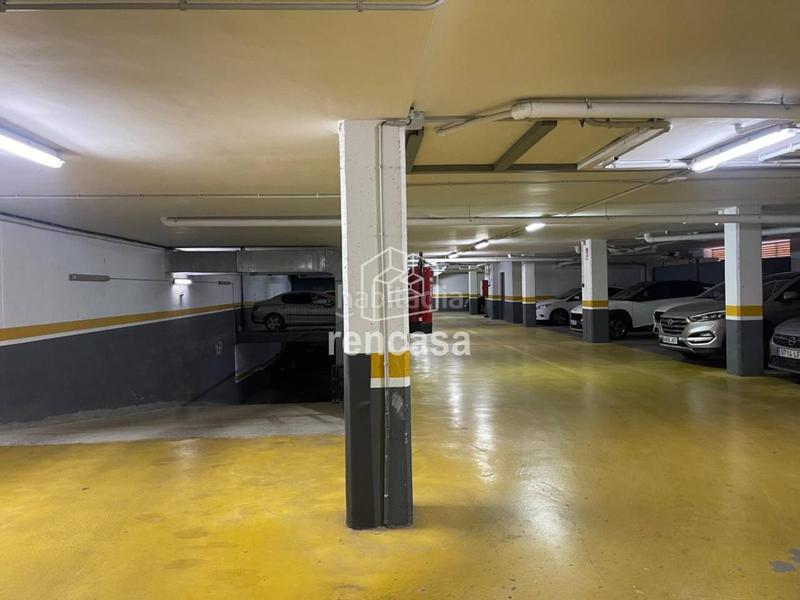 Foto 2b4dd8b3-7a0d-4a4f-b212-fb8d87ce7a5b. Posto auto in Balàfia Lleida